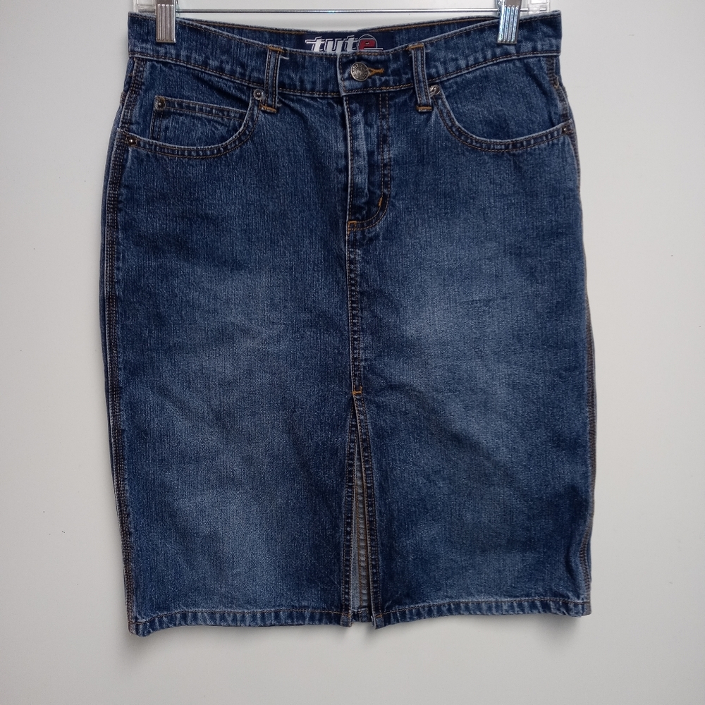 Y2K Vintage Denim Skirt. Sz 5